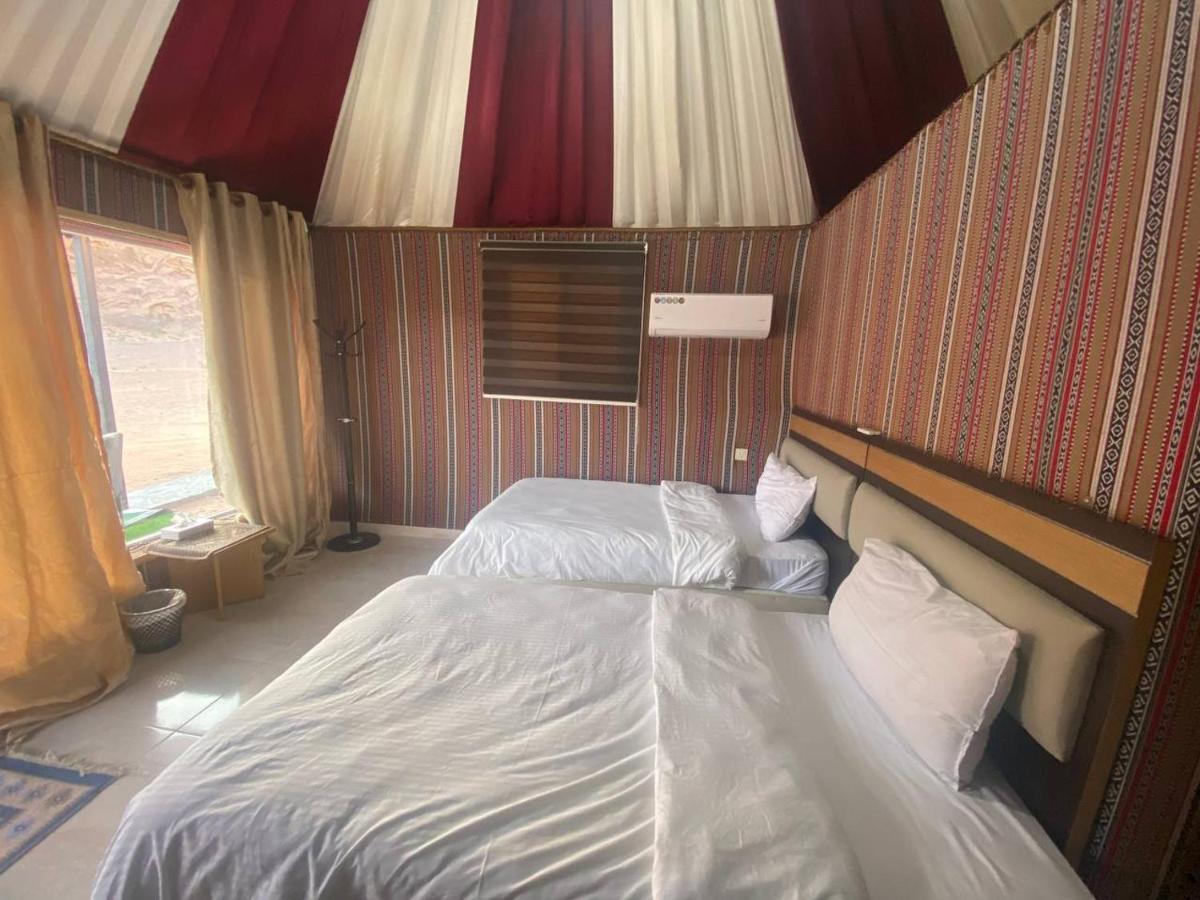 Omar Ali Luxury Camp Hotel Wadi Rum Luaran gambar
