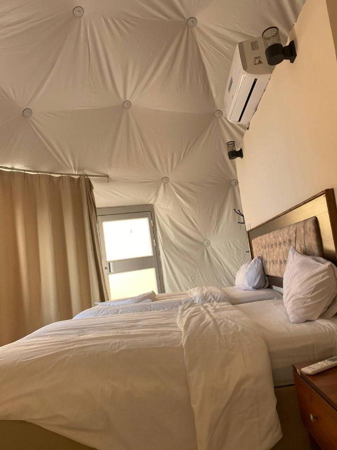 Omar Ali Luxury Camp Hotel Wadi Rum Luaran gambar
